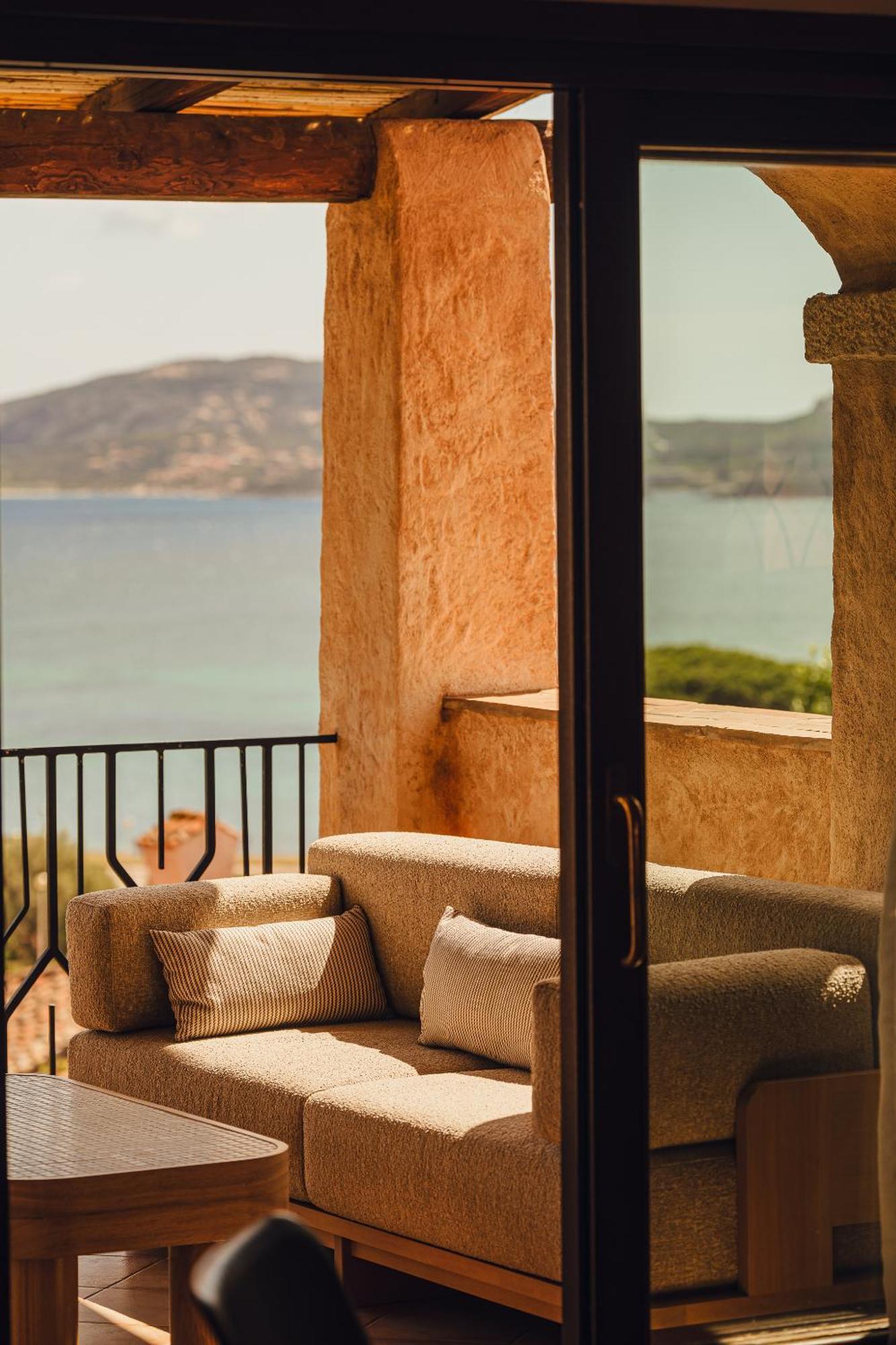 Aethos Sardinia Hotel กันนิโจเน ภายนอก รูปภาพ