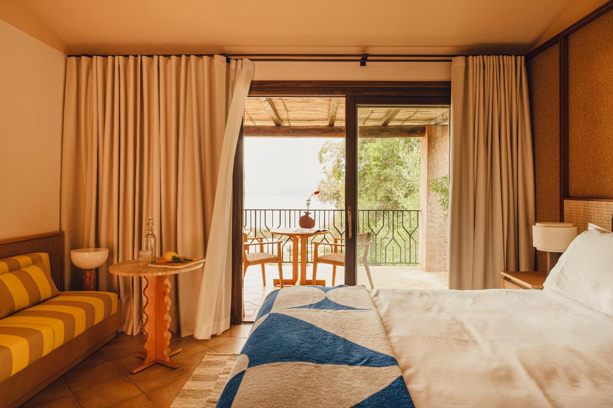 Aethos Sardinia Hotel กันนิโจเน ภายนอก รูปภาพ